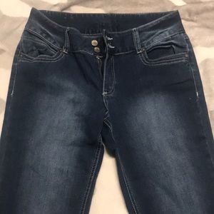 Women’s jeans
